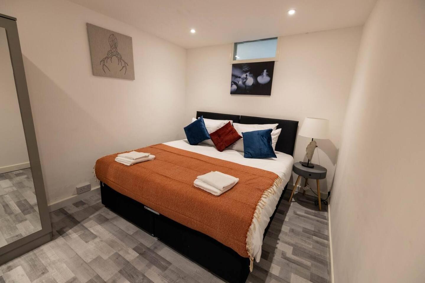 3 Bedroomflat-Free Parking-Wifi-Parking-8People London Exterior photo