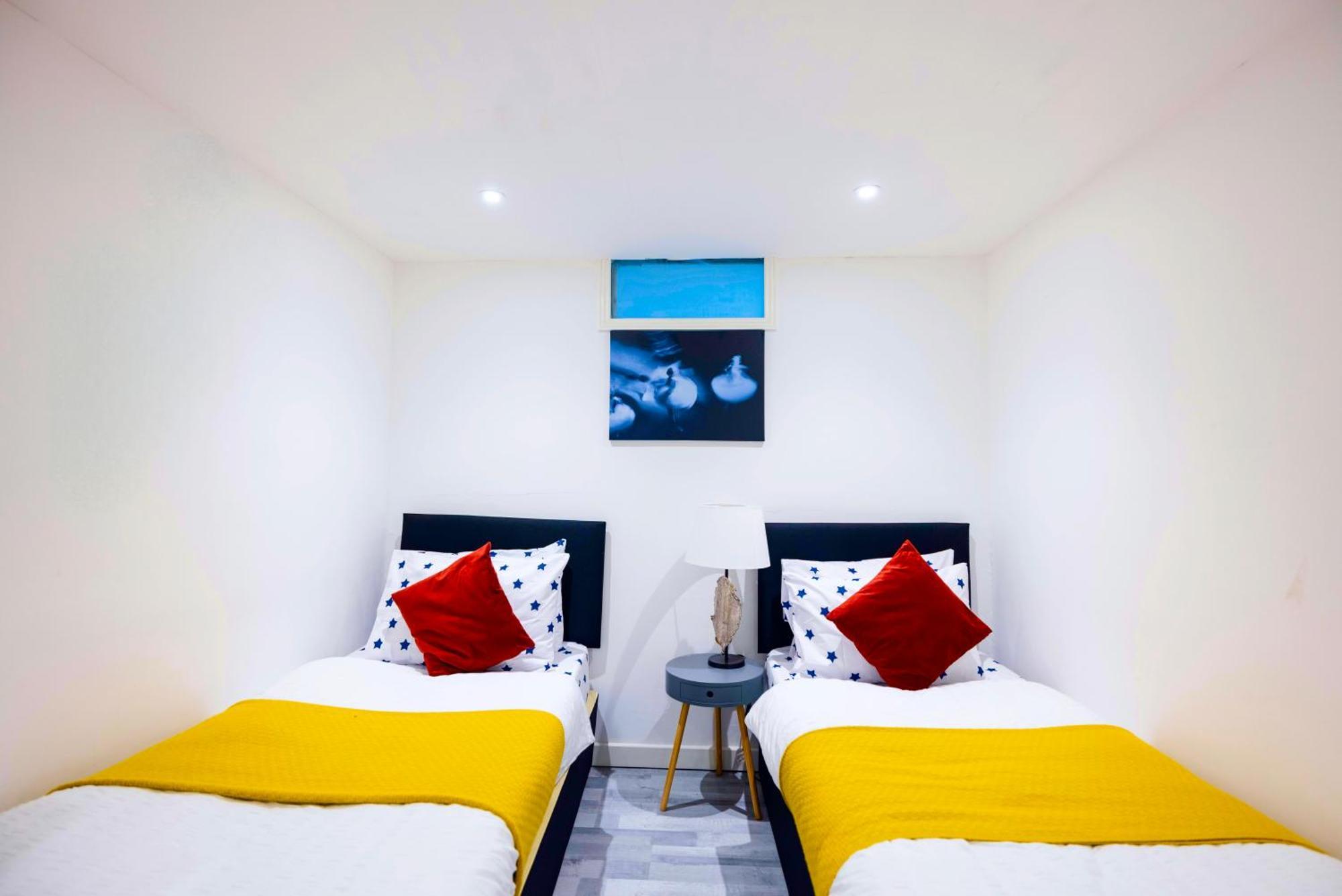 3 Bedroomflat-Free Parking-Wifi-Parking-8People London Exterior photo