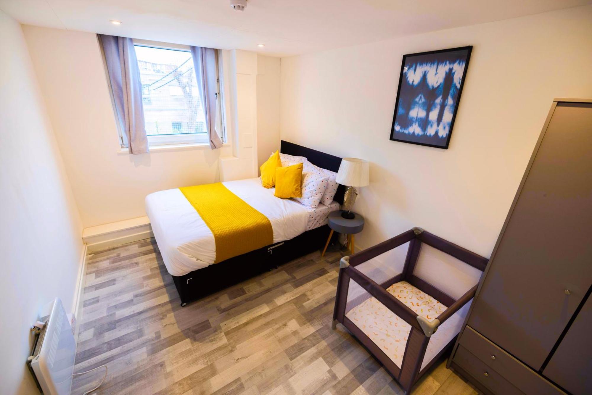 3 Bedroomflat-Free Parking-Wifi-Parking-8People London Exterior photo